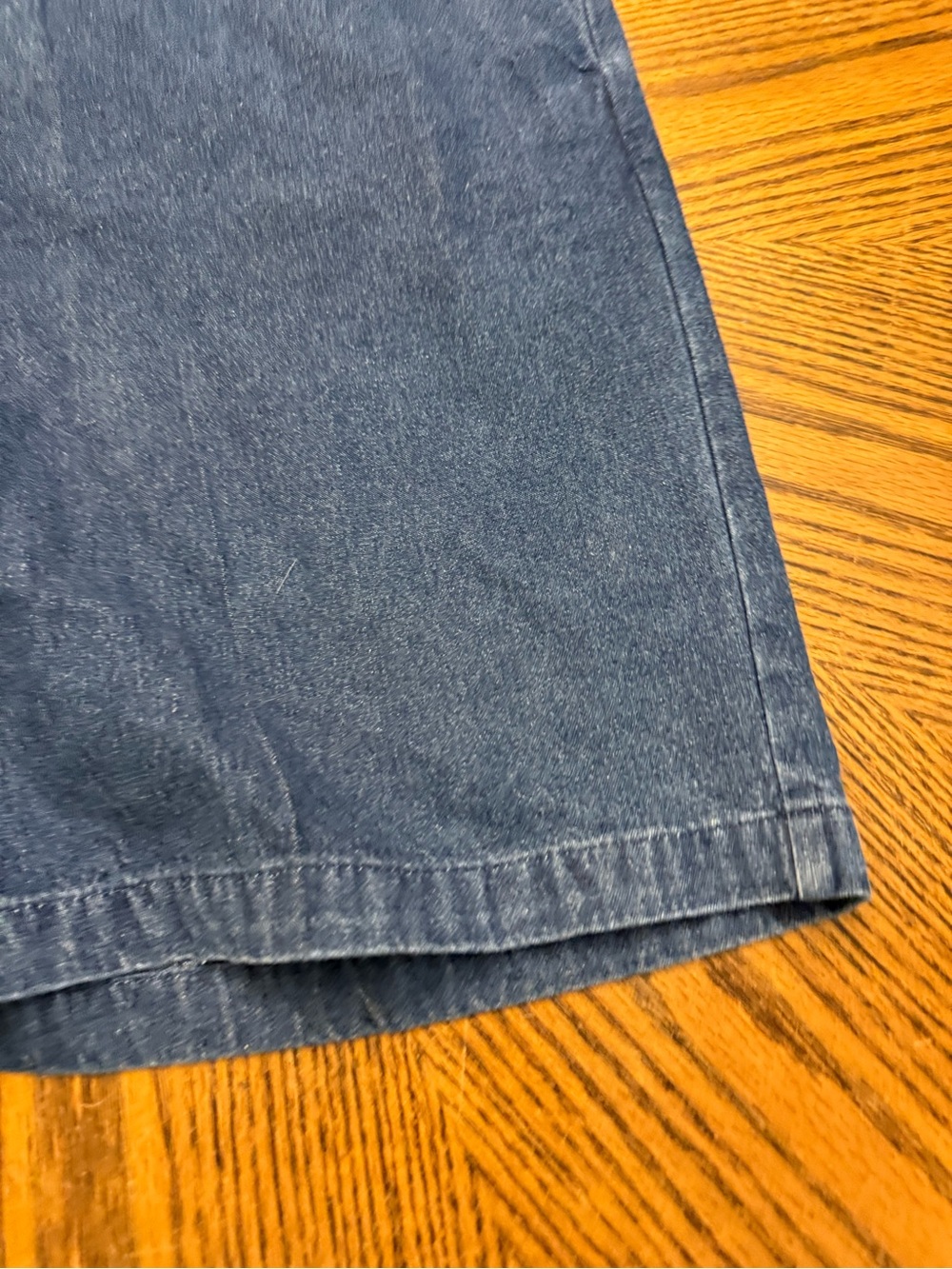 New with Tags Haggar Men's Denim Shorts - Dark Blue - Picture 6 of 7